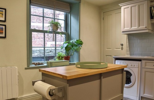 Loftus Cottage | 2 bedroom accommodation in Loftus, near Saltburn-by-the Sea