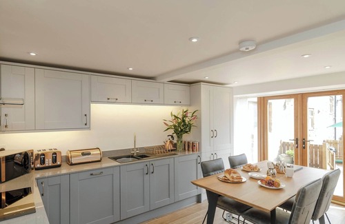 Easington Cottage | 2 bedroom accommodation in Grinkle, near Staithes