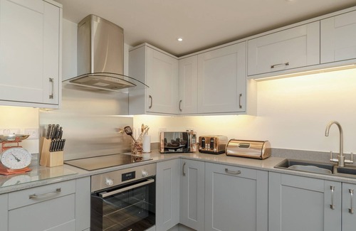 Easington Cottage | 2 bedroom accommodation in Grinkle, near Staithes