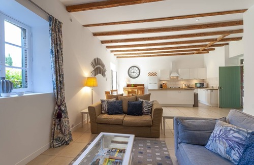 Capendu Cottage | 2 Bedroom Gite Near Carcassonne