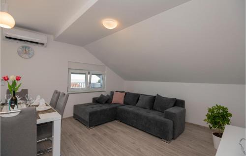 Podaca Apartment | 2 Bedroom Gorgeous Apartment In Podaca