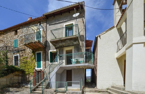 Marignana House | 2 bedroom gorgeous home in Marignana