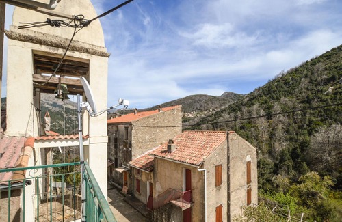 Marignana House | 2 bedroom gorgeous home in Marignana