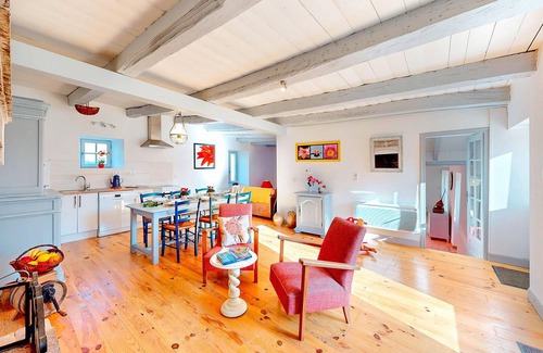 Grassac House | 2 bedroom gorgeous home in Grassac