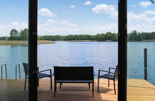 Kruklanki Boat Rental | 2 bedroom gorgeous ship in Kruklanki
