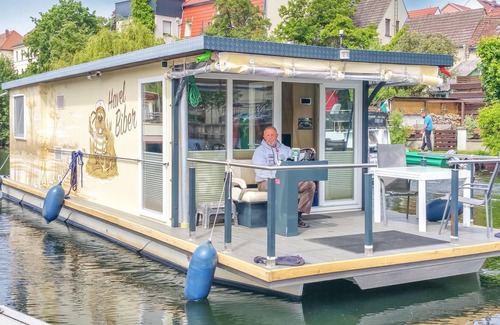 Havelsee Boat Rental | 2 bedroom gorgeous ship in Havelsee