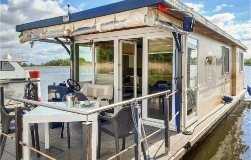 Havelsee Boat Rental | 2 Bedroom Gorgeous Ship In Havelsee