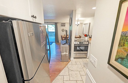 Sunriver Condo | 2 Bedroom Ground Level Condo is the wonderfully located Abbot House complex - ABT04