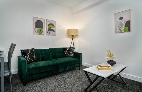 Meanwood House | 2 Bedroom Home Leeds Contractor Stay Free Parking WIFI & Netflix