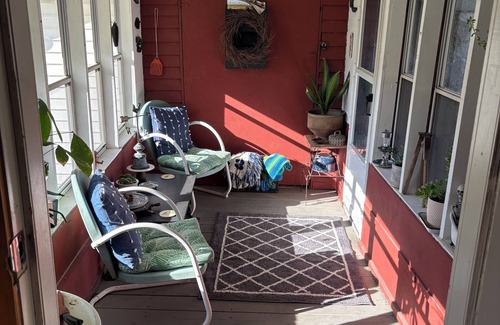 Camptown House | 2-bedroom home. Very spacious with creek access and fire pit. Close to game land