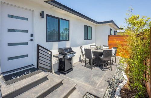 Grant Hill House | 2 Bedroom House - Fire Pit Table BBQ - Downtown