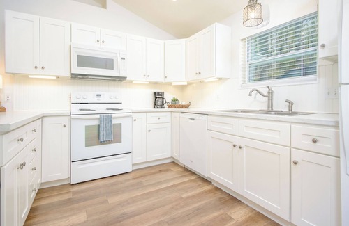 Ashley Oaks House | 2-bedroom house in Knoxville with Amazing Views and Sunsets