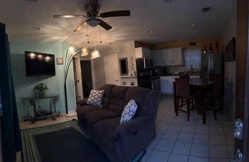 Pecan Valley House | 2-bedroom house in phenomenal San Antonio near downtown. Historic beautiful area