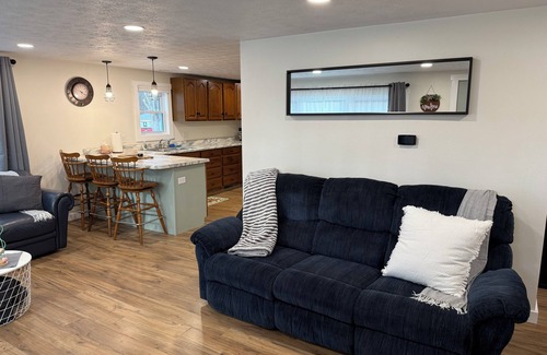 Warsaw House | 2-bedroom house in Warsaw, Indiana close to Winona Lake