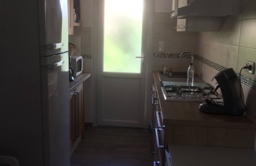 Poggio-Mezzana House | 2 bedroom house with garden and direct access to the beach
