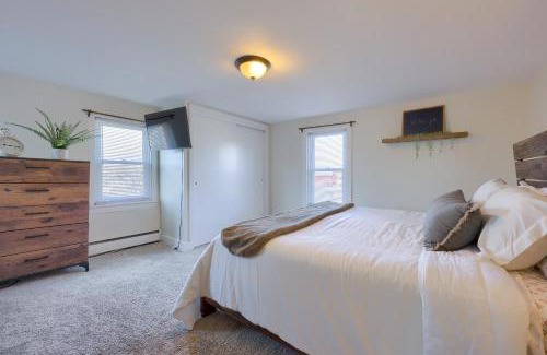 Ephrata House | 2-Bedroom House w/Large Outdoor and Firepit!