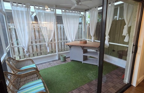Interchange Square House | 2-bedroom in Melbourne Beach with walking access to beach. Perfect location