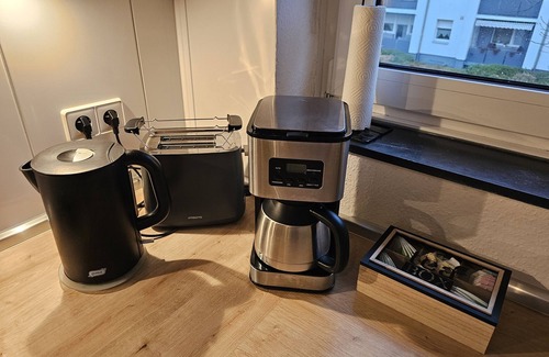 Vormeppen Apartment | 2 Bedroom*Kitchen*Smart TV* free Coffee,Wifi*parking