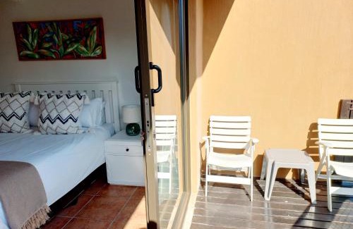 San Lameer Apartment | 2 Bedroom Lagoon Villa Sanlameer Estate, with water tank & UPS