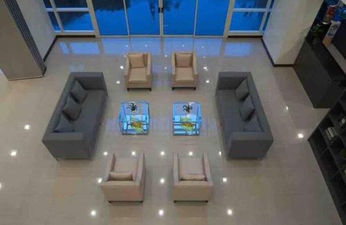 Highway Hills Apartment | 2 Bedroom Loft at Twin Oaks Place