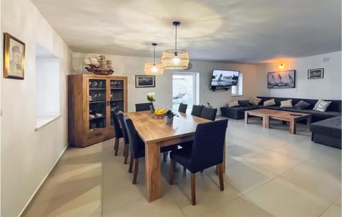 Srijane House | 2 Bedroom - Loft Home Srijane