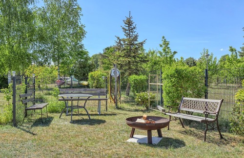 Mecklenburgische Kleinseenplatte Apartment | 2 bedroom lovely apartment in Mirow