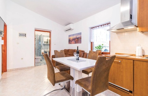 Rebici House | 2 bedroom lovely home in Rebici