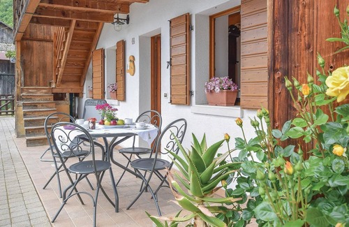 Lamon House | 2 bedroom lovely home in Lamon