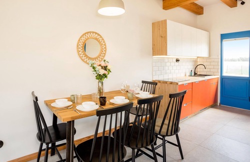 Debina House | 2 bedroom lovely home in Rowy