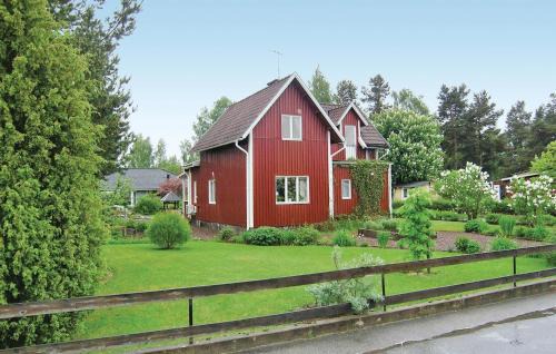 Hultsfred House | 2 Bedroom Lovely Home In Hultsfred