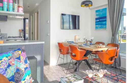 Ohe en Laak Boat Rental | 2 bedroom lovely ship in Ohé & Laak