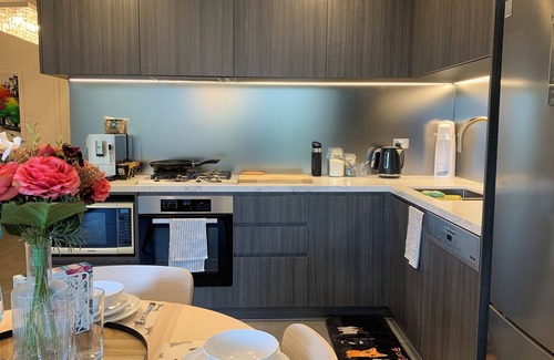 Strathfield Apartment | 2 bedroom luxury apartment without the cost. Homebush Sydney Australia