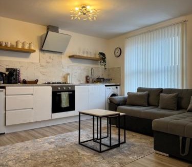 Easton Apartment | 2 Bedroom luxury apartments