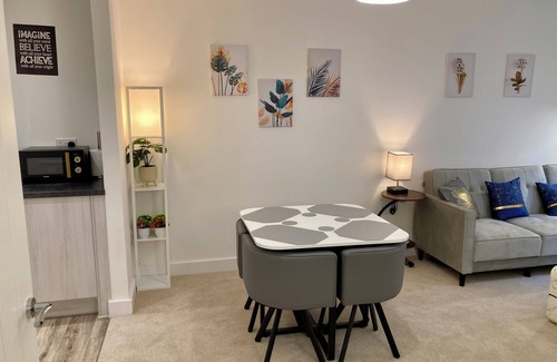 Derby Apartment | 2 Bedroom Luxury ground floor Flat! Derby City center! New house! Free Parking!