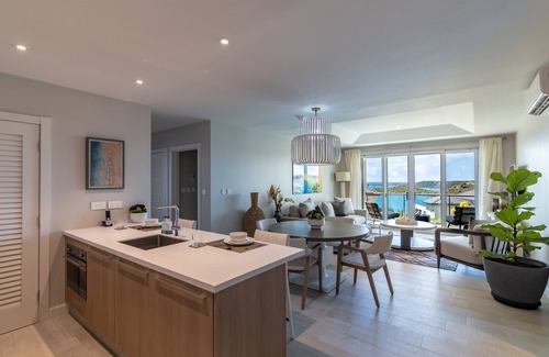 Calvigny Condo | 2 Bedroom Luxury Suite With Resort Amenities