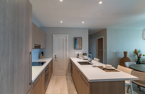 Calvigny Condo | 2 Bedroom Luxury Suite With Resort Amenities