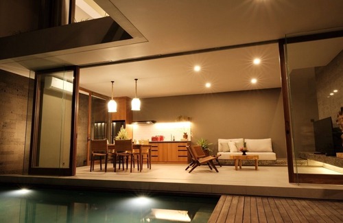 Tanjungbenoa Villa | 2-Bedroom Minimalist Villa in Parerenan #5