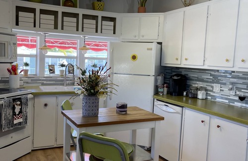 Nettles Island House | 2-bedroom mobile home just 6 minutes to Fort Pierce Beach