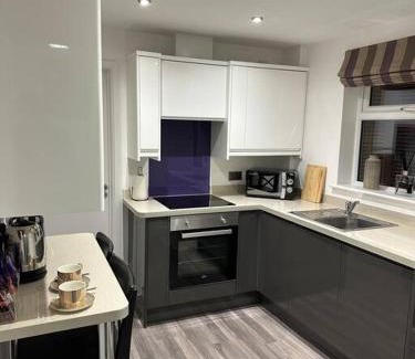 Romsey Apartment | 2 bedroom modern flat in Romsey