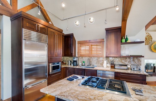 Historic District House | 2 Bedroom - Mountain Contemporary - Great Location Walking Distance to Downtown