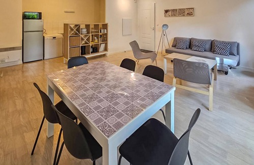 Le Pellerin Apartment | 2 bedroom nice apartment in Le Pellerin