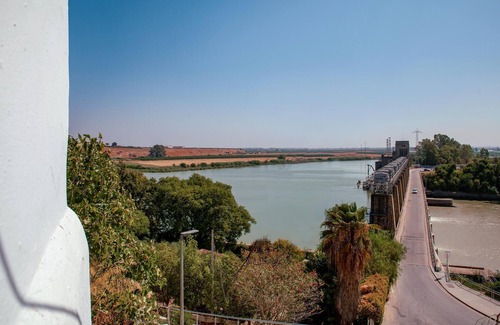 Alcala Del Rio House | 2 bedroom nice home in Alcalá del Río