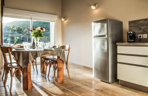Cabrerolles House | 2 bedroom nice home in Cabrerolles