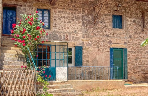 Dompierre-les-Ormes House | 2 bedroom nice home in Trambly