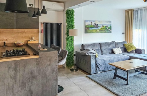 Sveti Ivan Zelina House | 2 bedroom nice home in Radoisce