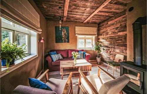 Cekcyn House | 2 Bedroom Nice Home In Male Gacno