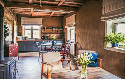 Cekcyn House | 2 Bedroom Nice Home In Male Gacno