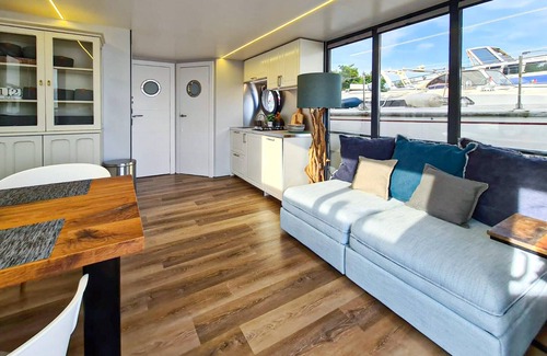Ophoven Boat Rental | 2 bedroom nice ship in Ophoven