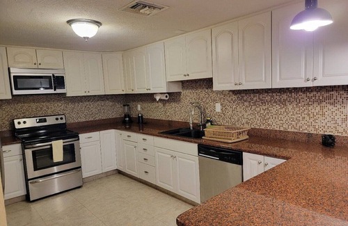 Colonia Centro Condo | 2-Bedroom Oceanfront Condo w/Breathtaking Views – Your Dream Getaway in Cozumel