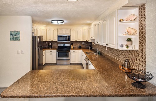 Colonia Centro Condo | 2-Bedroom Oceanfront Condo w/Breathtaking Views – Your Dream Getaway in Cozumel
